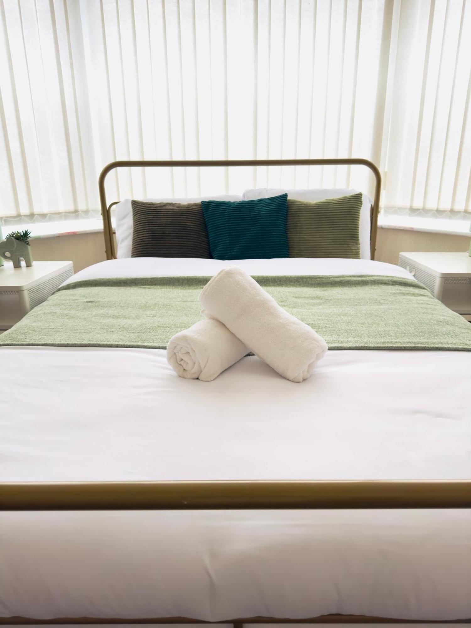 Double Bedroom Near City Center Manchester Kültér fotó