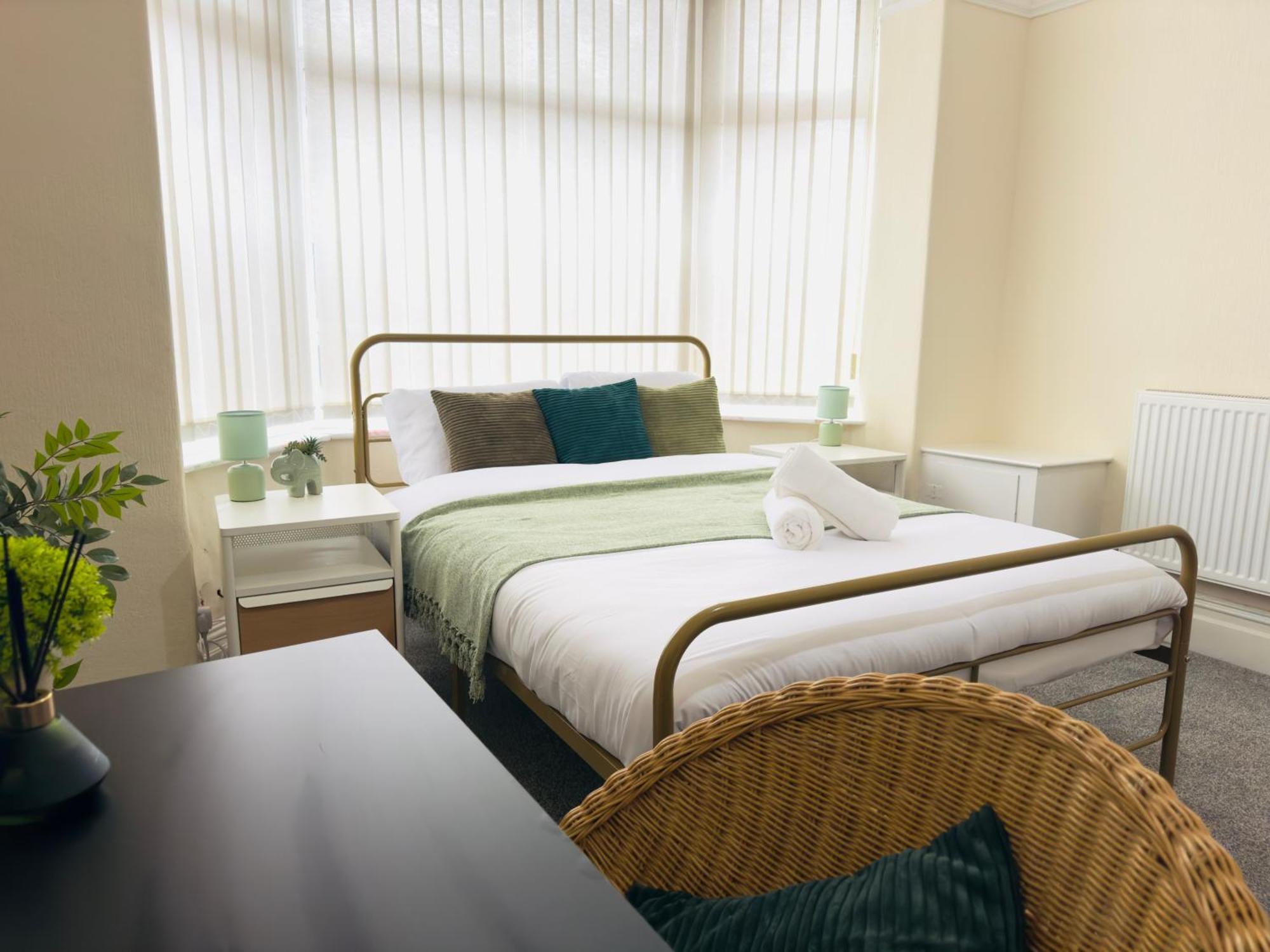Double Bedroom Near City Center Manchester Kültér fotó